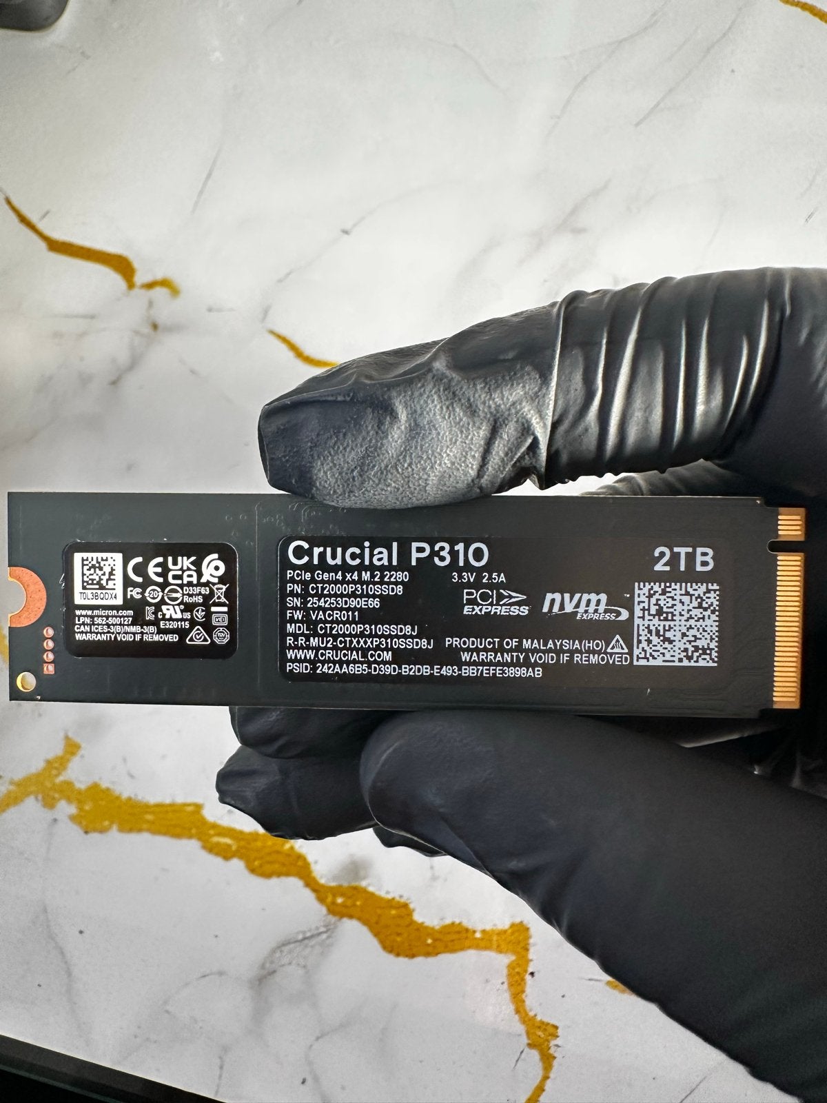 Crucial P310 2TB NVMe SSD - Ongebruikt, Ophalen, Intern, Server, SSD