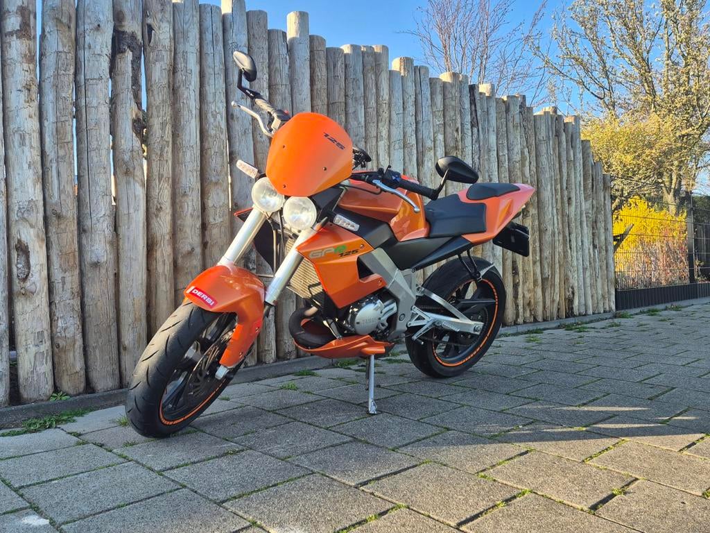 Derbi GPR Nude 125 2005 5704KM, Fietsen en Brommers, Ophalen, 6 versnellingen, 125 cc, Zo goed als nieuw