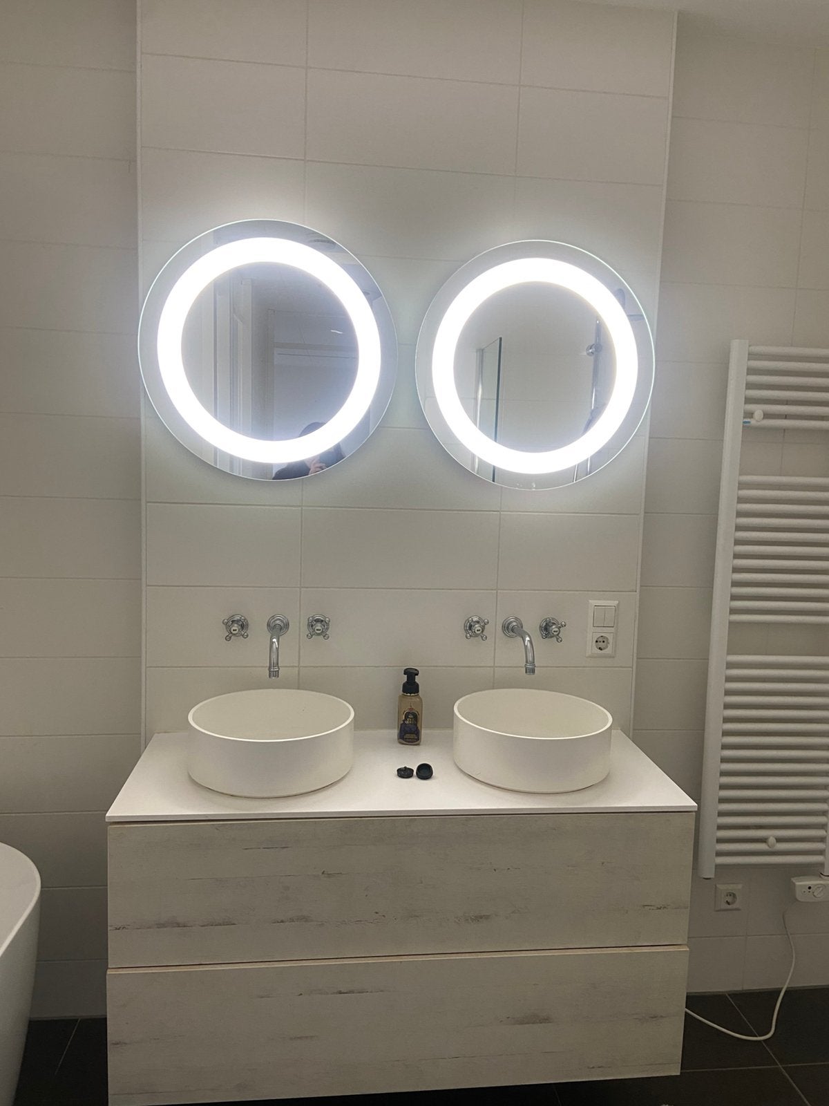 Complete Badkamermeubilair (Dornbracht, Villeroy&Boch), Huis en Inrichting, Ophalen, Gebruikt, Met douche