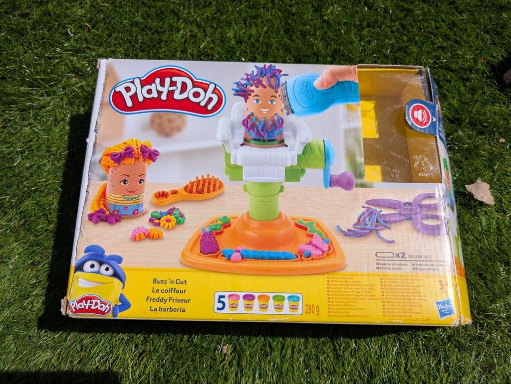 Play Doh verschillende sets (oa taart, kapper), accessoires, Ophalen, Jongen of Meisje
