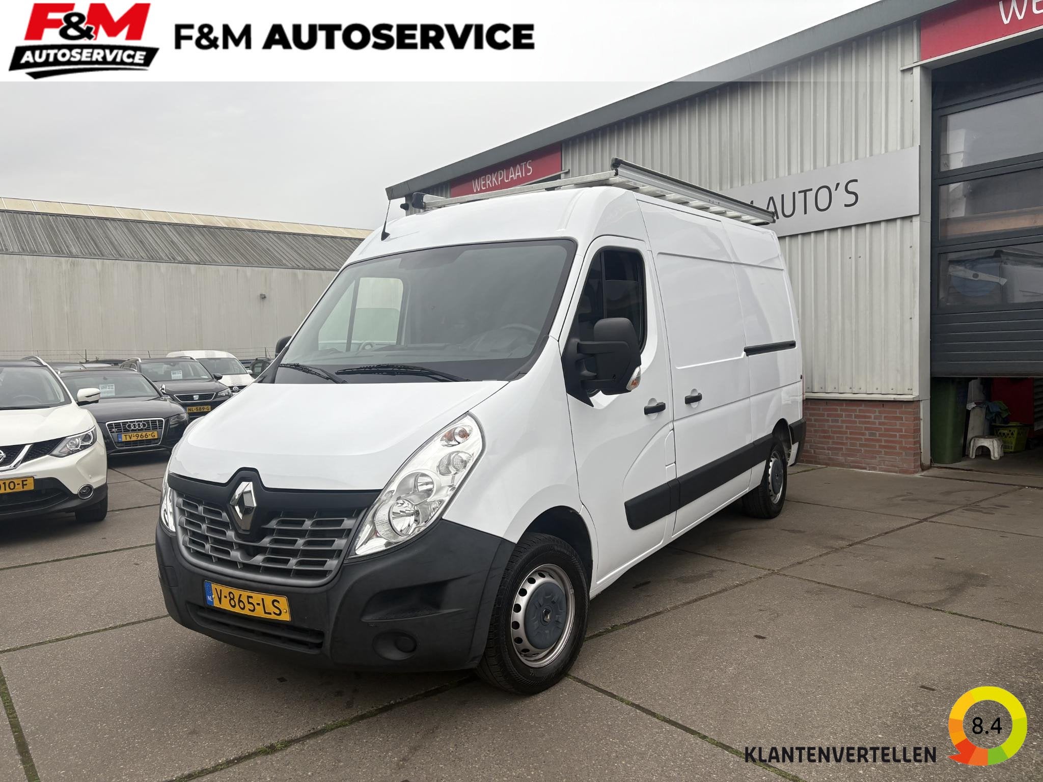 Renault Master T33 2.3 dCi L2H2 Airco, cruise, trekhaak, Stof, Gebruikt, Euro 6, 4 cilinders