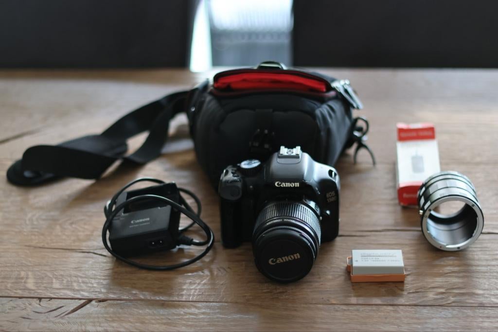 Canon EOS 550D spiegelreflexcamera met lens, Audio, Tv en Foto, Fotocamera's Digitaal, Ophalen, Gebruikt, Spiegelreflex, Canon
