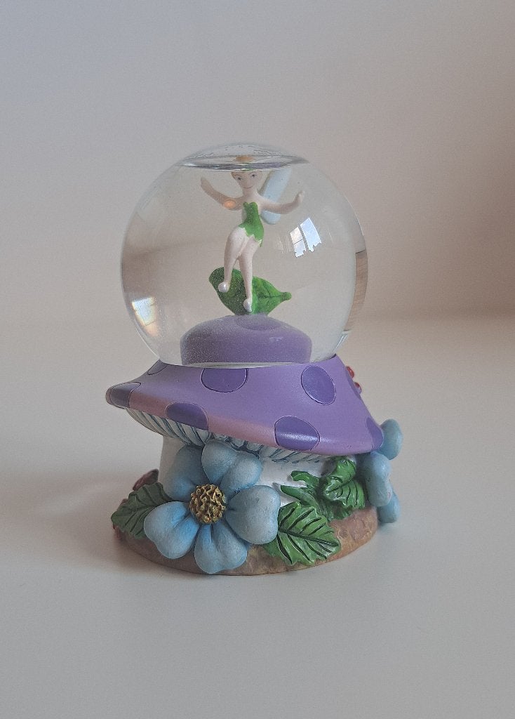 Tinker Bell - mini snow globe - Disneyland Paris, Ophalen of Verzenden, Peter Pan of Pinokkio, Zo goed als nieuw, Beeldje of Figuurtje