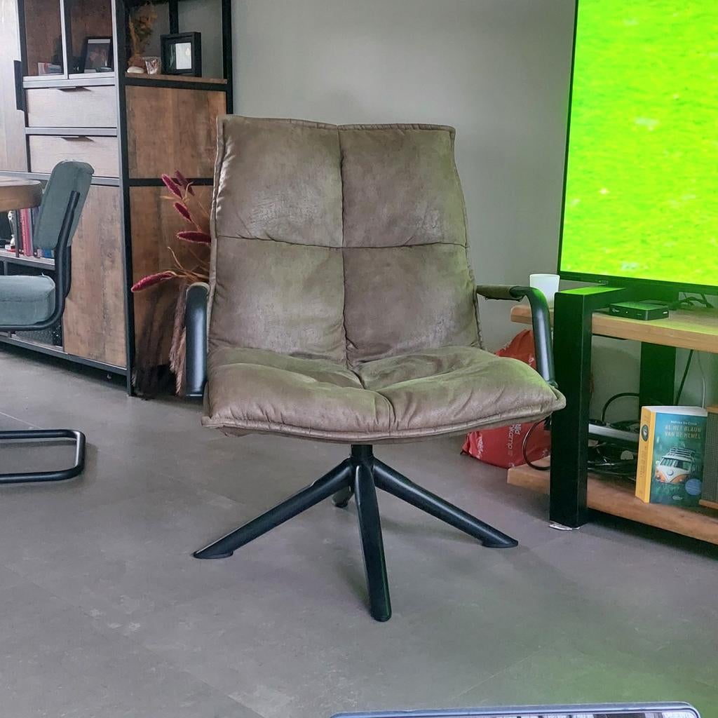 Eleonora Groene Fluweel Stoel - Comfortabel en Stijlvol, Huis en Inrichting, Ophalen, Modern, Comfortabel, Overige kleuren, Zo goed als nieuw