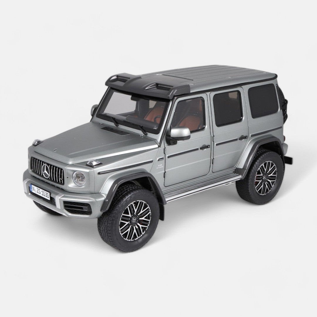 1:12 NZG
Mercedes-Benz G63 AMG 4X4
Platin Magno 1:12
Nieuw, Ophalen of Verzenden, Nieuw, 1:9 t/m 1:12, Auto
