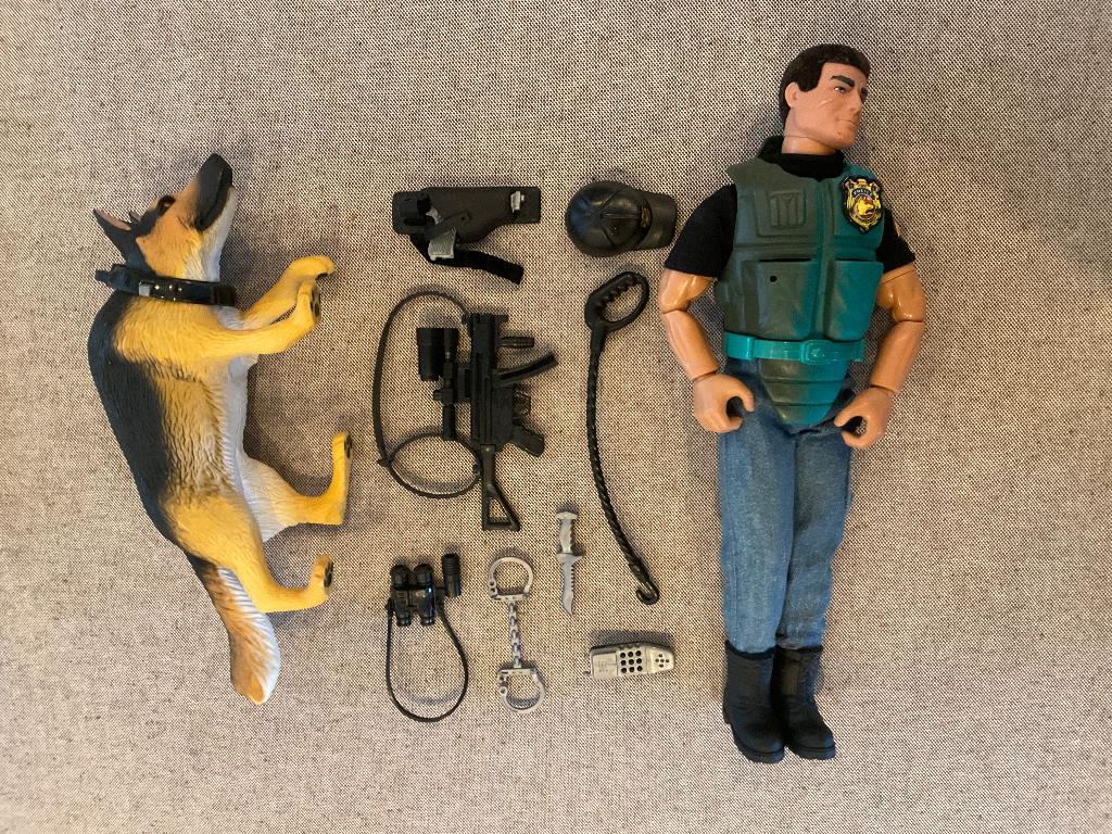 Action Man figuren, jeep en accessoires, Kinderen en Baby's, Speelgoed | Actiefiguren, Ophalen of Verzenden, Gebruikt