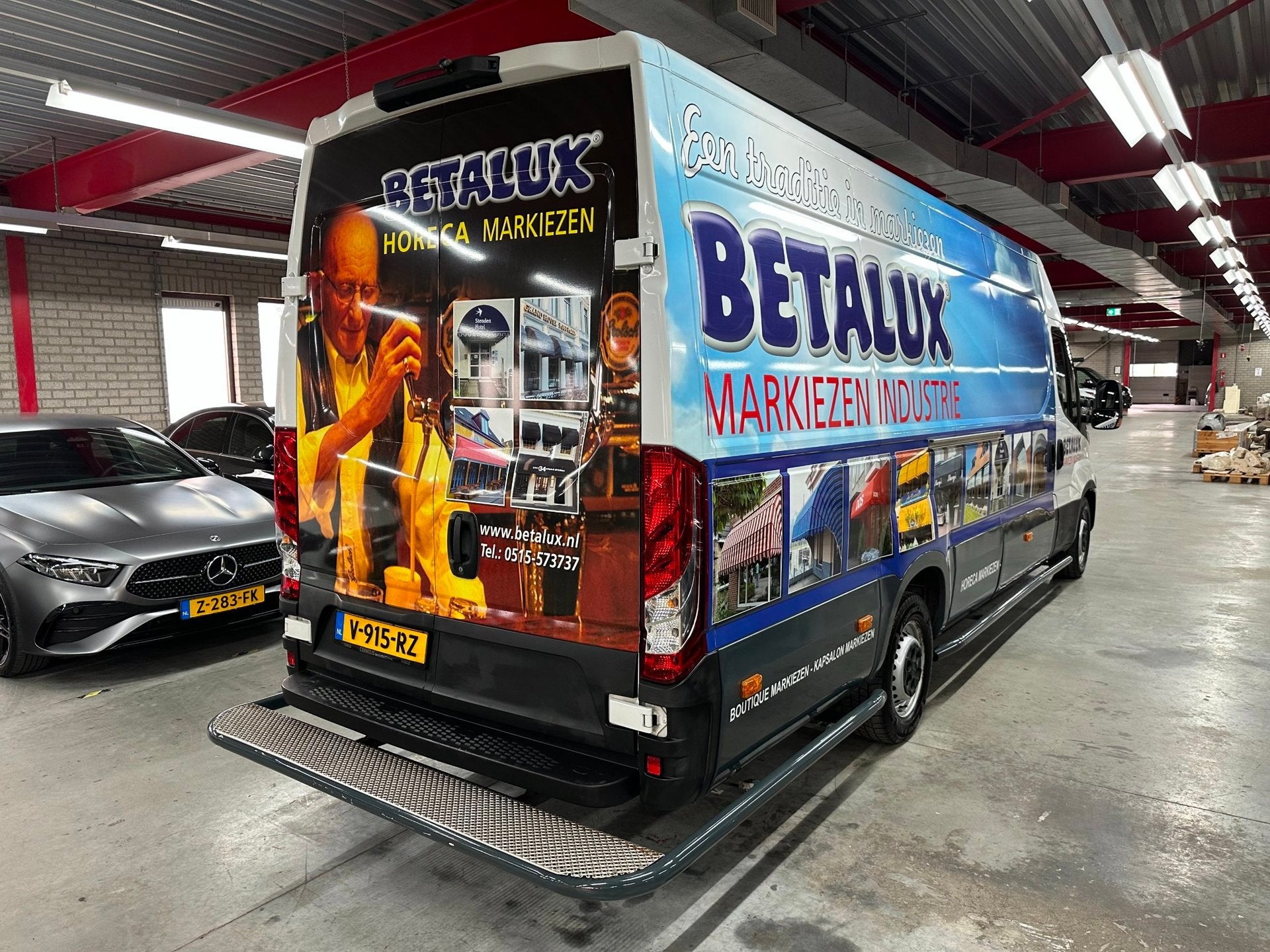 Iveco Daily 35S14V 2.3 410 H3 Org NL, Unieke staat!, Auto's, 2382 kg, Gebruikt, Iveco, Wit