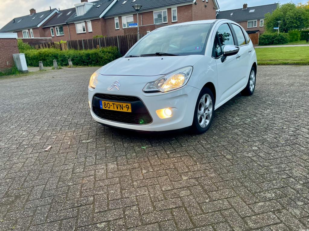 Citroën C3 1.4i Collection 2012 Wit,nap,Bluetooth, Auto's, Citroën, Voorwielaandrijving, 1005 kg, 4 cilinders, Leder en Stof