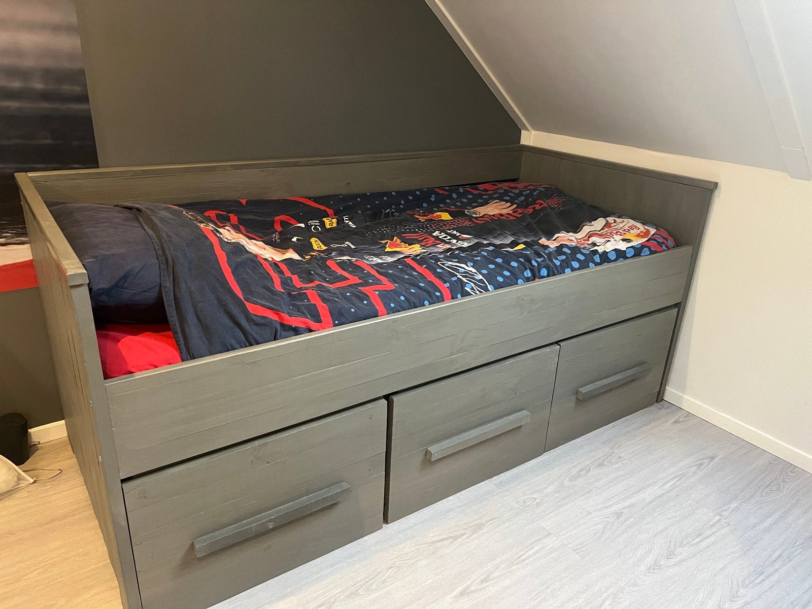 Eenpersoonsbed met lades - Grijs hout, Ophalen, Gebruikt, 90 cm, Eenpersoons