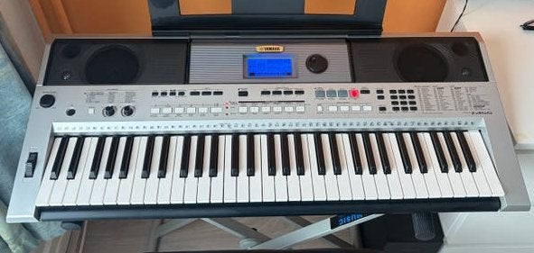 Yamaha PSR i455 met indian styles pakket ZGAN, Ophalen of Verzenden, Zo goed als nieuw