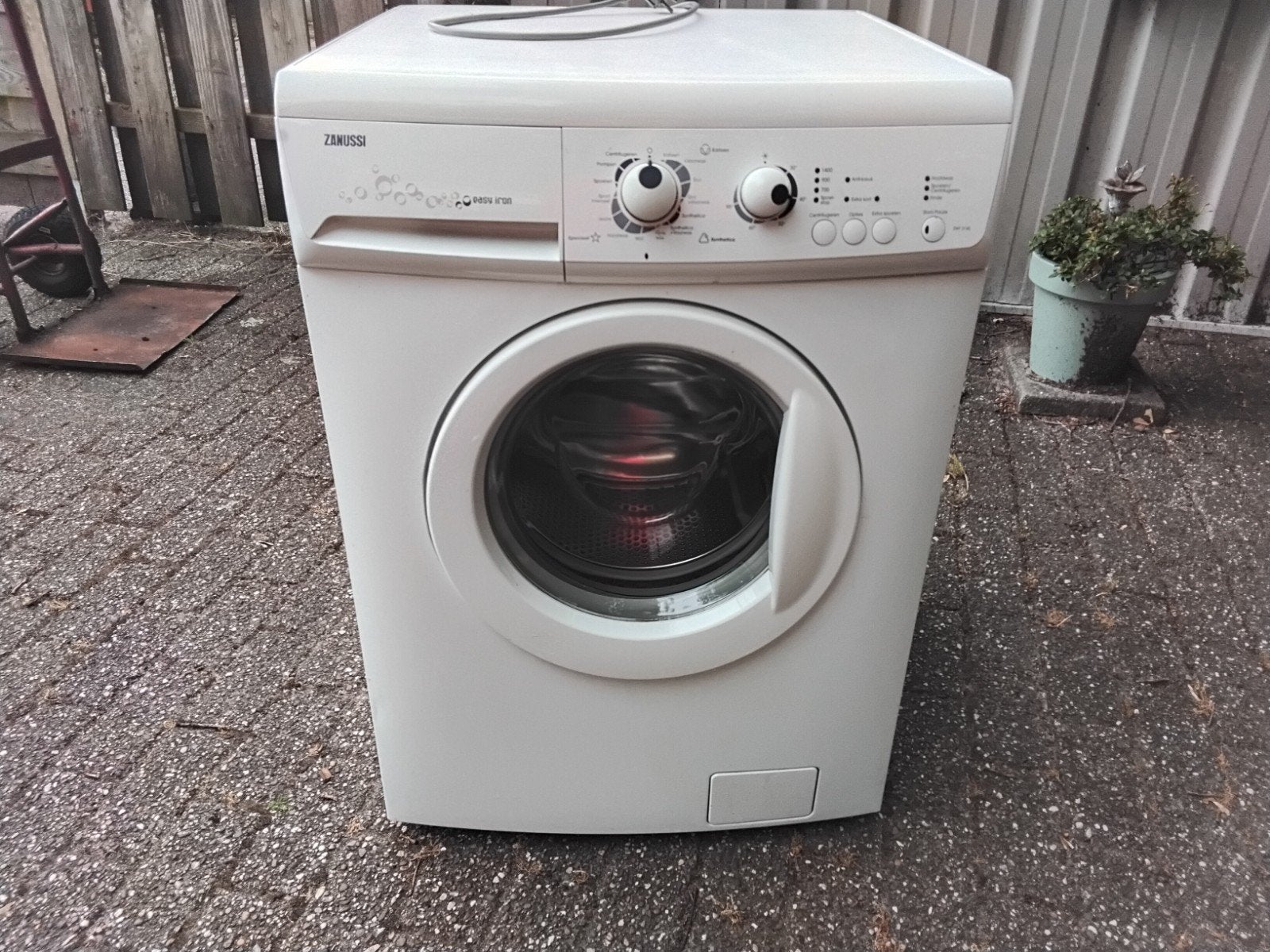 Zanussi wasmachine, Ophalen, 1200 tot 1600 toeren, Gebruikt, 4 tot 6 kg