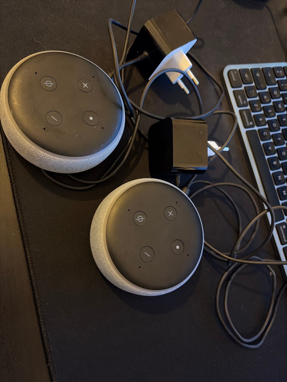 Echo Dot 3e generatie - Slimme speaker met Alexa, Ophalen of Verzenden, Zo goed als nieuw, Zonder harde schijf
