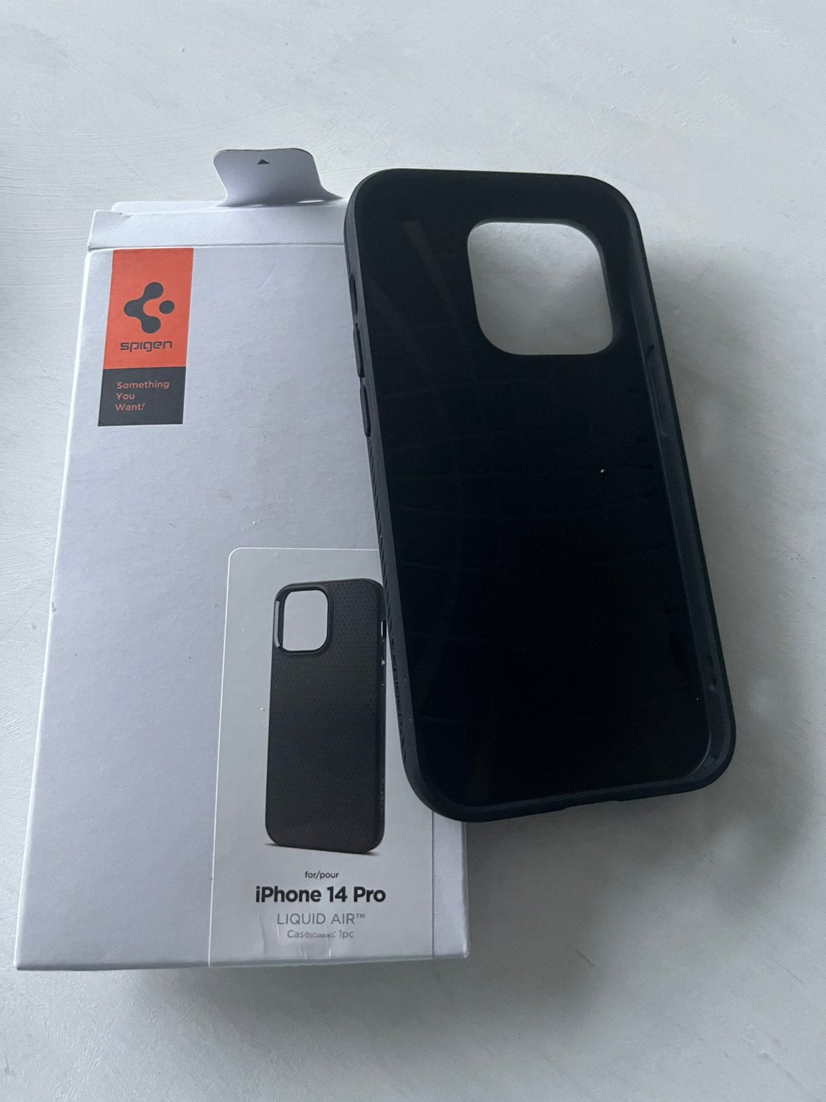 Spigen telefoon hoesje voor iPhone 14 pro, Zwart, IPhone 14, Frontje of Cover, Nieuw