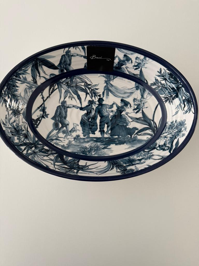 Baci Milano Versailles Oval Serving Tray – Blue & White, Huis en Inrichting, Woonaccessoires | Dienbladen, Ophalen of Verzenden