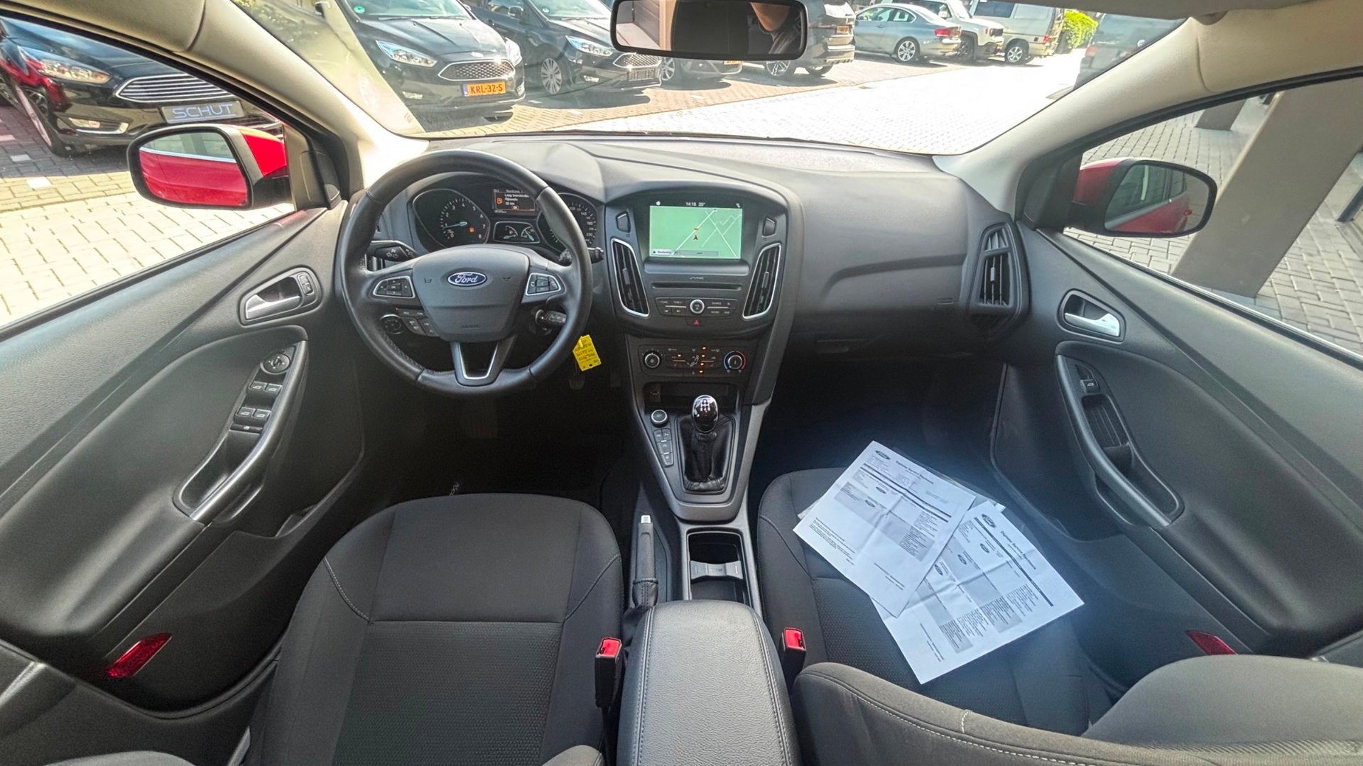 Ford Focus 1.0 Titanium Edition CLIMA | LAGE KM-STAND | CARP, Dealer onderhouden, Stof, Gebruikt, Zwart
