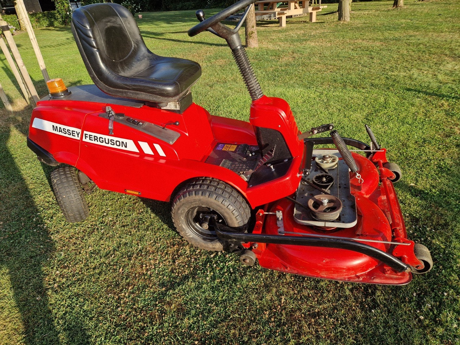Sabo 107-16HF zitmaaier omgebouwd naar Massey Ferguson, Tuin en Terras, Zitmaaiers, Ophalen, Gebruikt