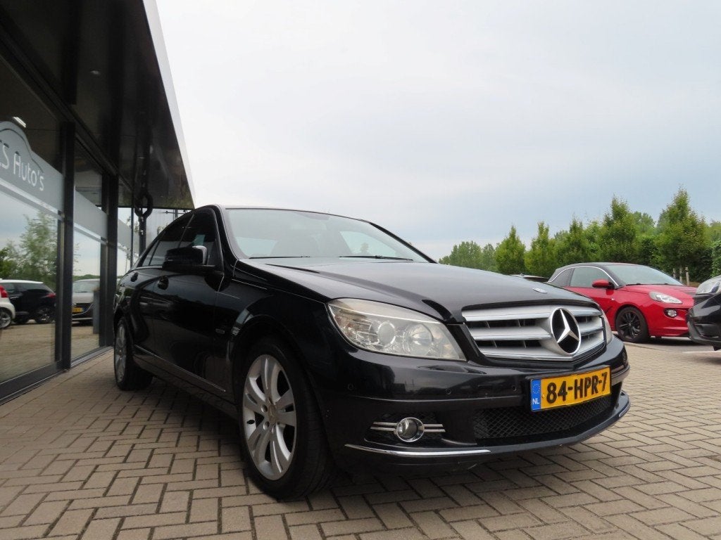 Mercedes-benz C-KLASSE 180 K Avantgarde Ecc Cruise Navi 2x P, Auto's, Mercedes-Benz, Gebruikt, 4 cilinders, Zwart, Handgeschakeld