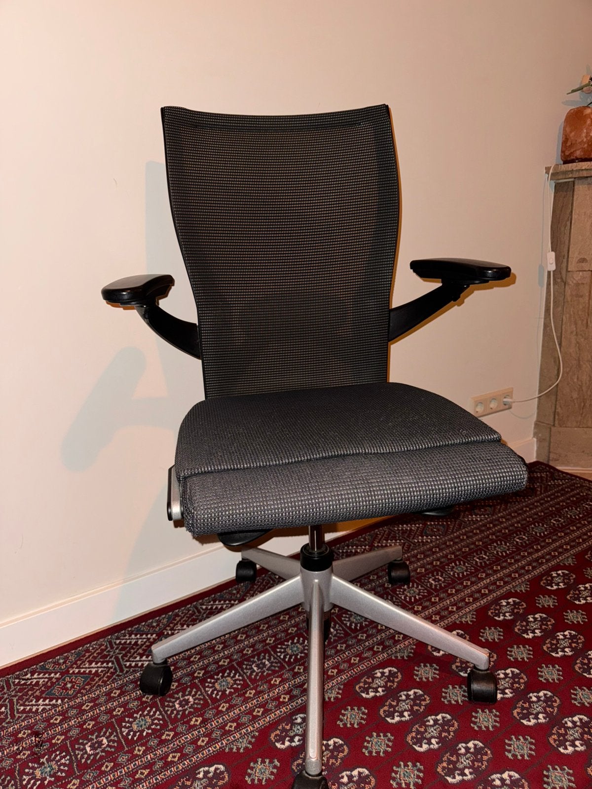Haworth Comforto X99 bureaustoel - netweave, ergonomisch, Zwart, Ophalen of Verzenden, Zo goed als nieuw, Bureaustoel