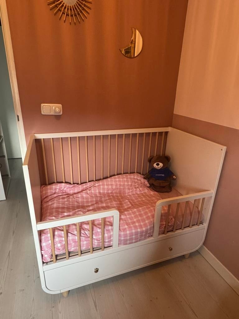 Myllea baby en peuter bed, Ophalen, Zo goed als nieuw, Ledikant