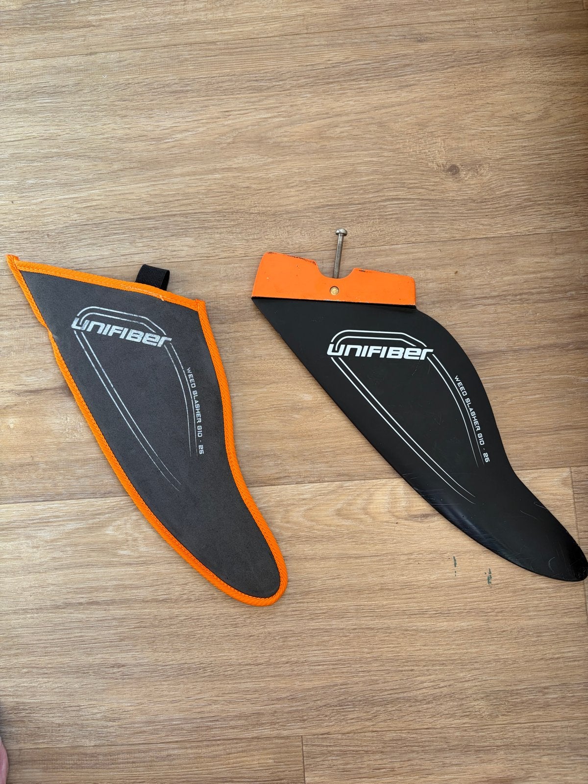 Windsurf vinnen: Unifiber Weed Slasher., Watersport en Boten, Gebruikt, Verzenden, Vin, Met vin(nen)