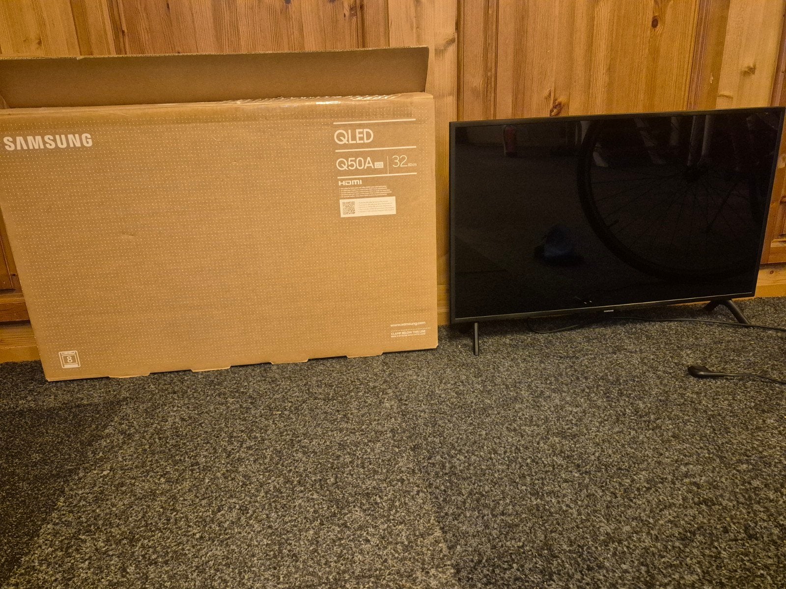 Samsung Q50A 32 inch QLED Smart TV, Ophalen, QLED, 50 Hz, 80 tot 100 cm