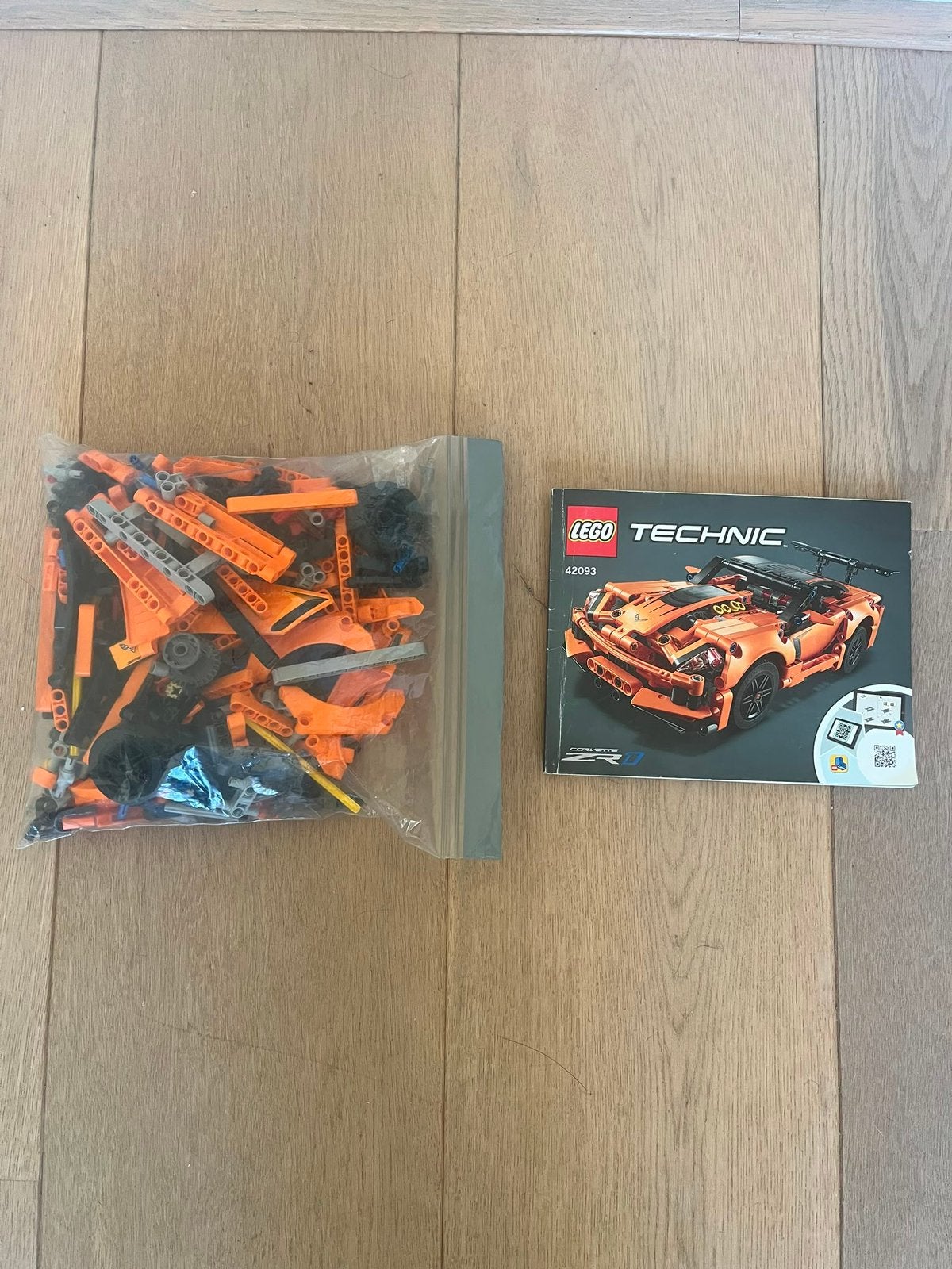 Lego 42093 Corvette car set, Ophalen of Verzenden, Zo goed als nieuw