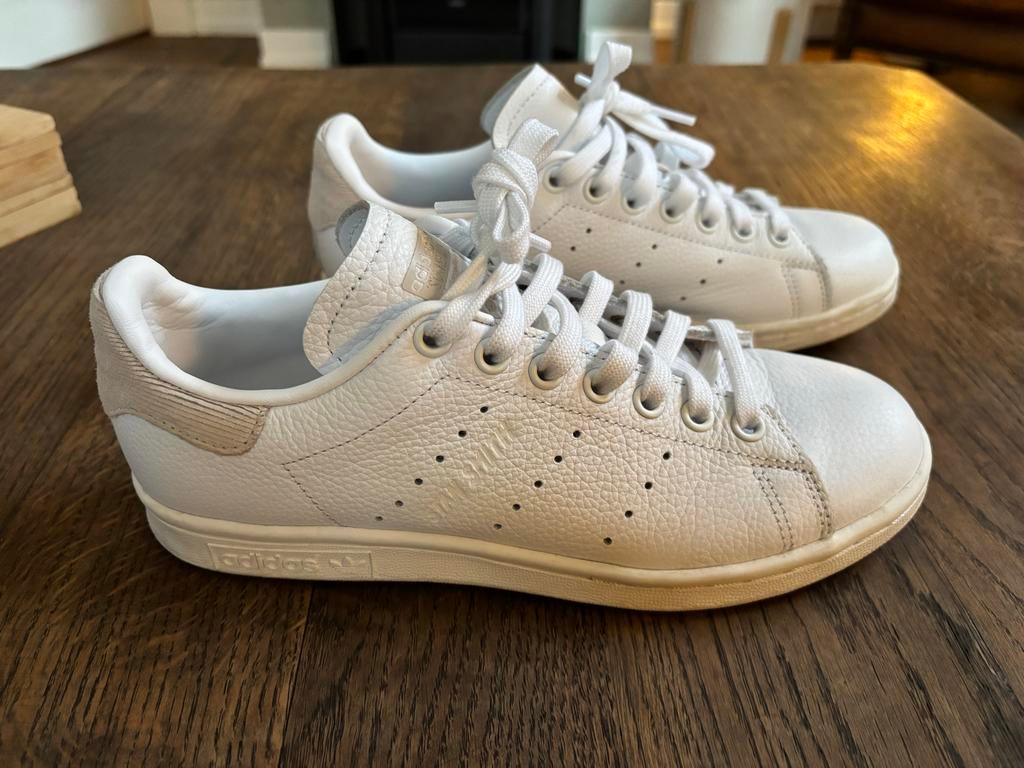 Adidas dames sneakers Stan Smith maat 38, Ophalen of Verzenden, Zo goed als nieuw, Wit, Sneakers of Gympen