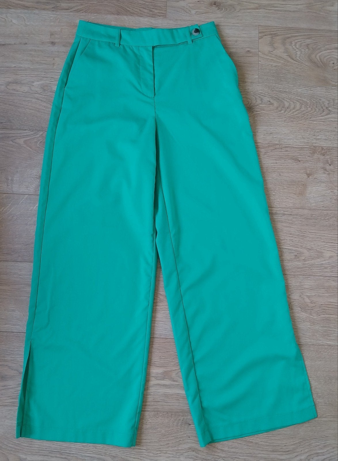 Dames broek, Vero Moda, maat 36/30,
Appeltje groen, Kleding | Dames, Ophalen of Verzenden, Zo goed als nieuw, Maat 36 (S), Lang
