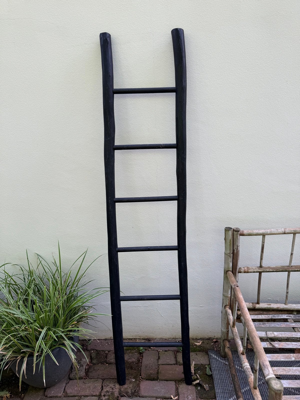 Zwarte decoratieve ladder - stijlvol en uniek, Ophalen, Zo goed als nieuw, Ladder, 2 tot 4 meter