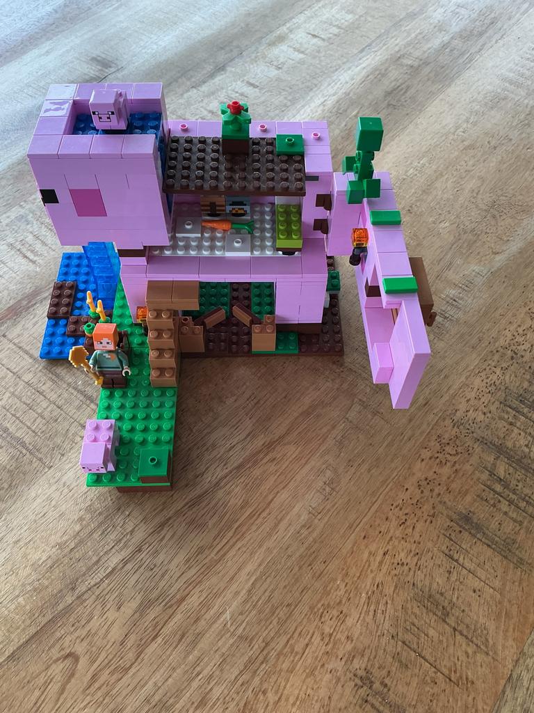 LEGO Minecraft Het Varkenshuis (21170), Kinderen en Baby's, Speelgoed | Duplo en Lego, Ophalen of Verzenden, Zo goed als nieuw