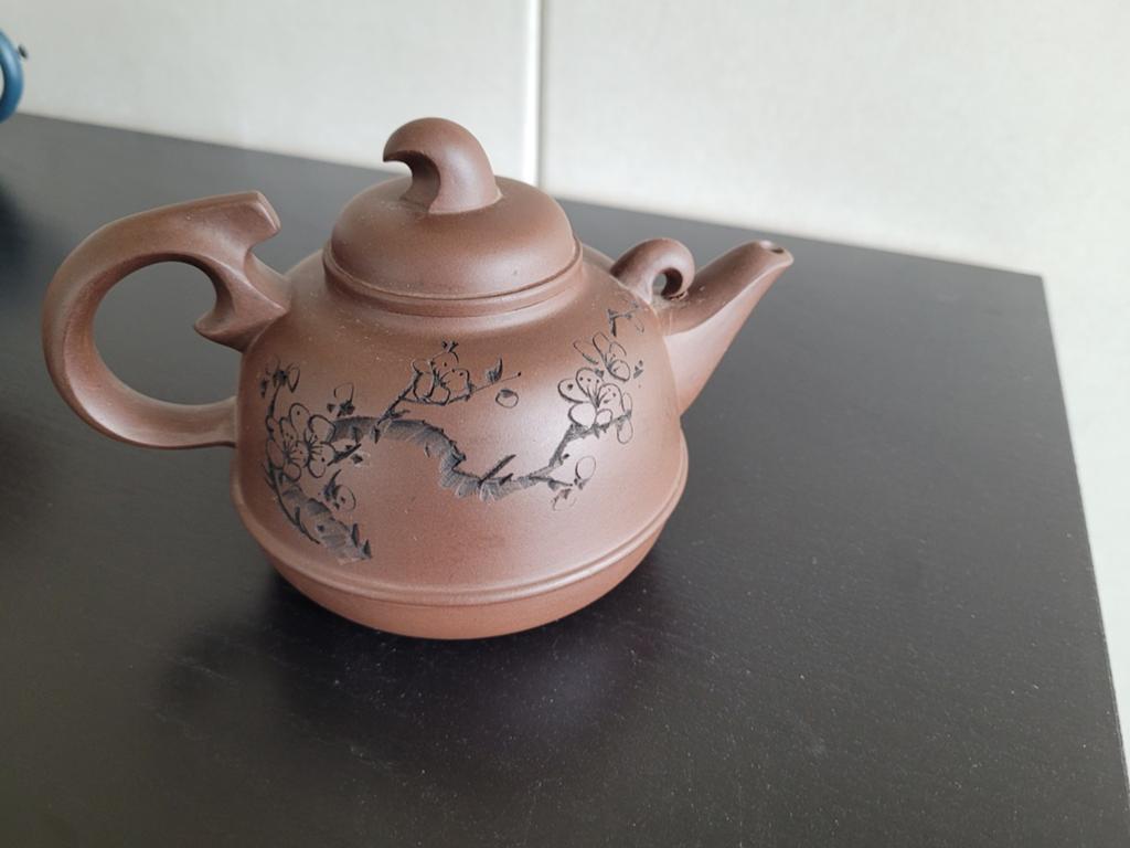 Authentieke Yixing theepot met bloesemdecoratie, Antiek en Kunst, Ophalen of Verzenden