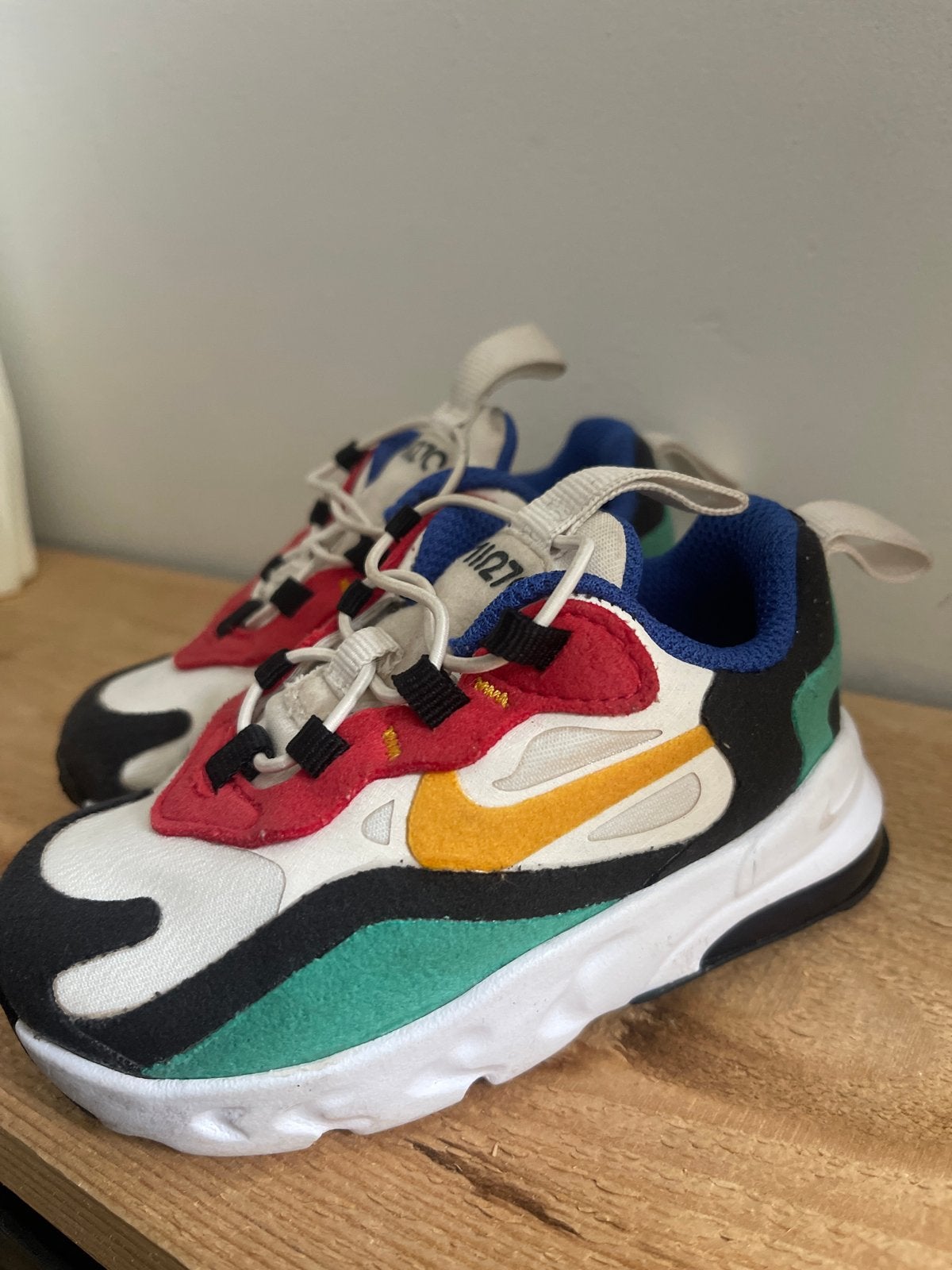 Kleurrijke kinder sneakers maat 21 - Goede staat, Ophalen of Verzenden, Gebruikt, Jongen of Meisje, Sportschoenen