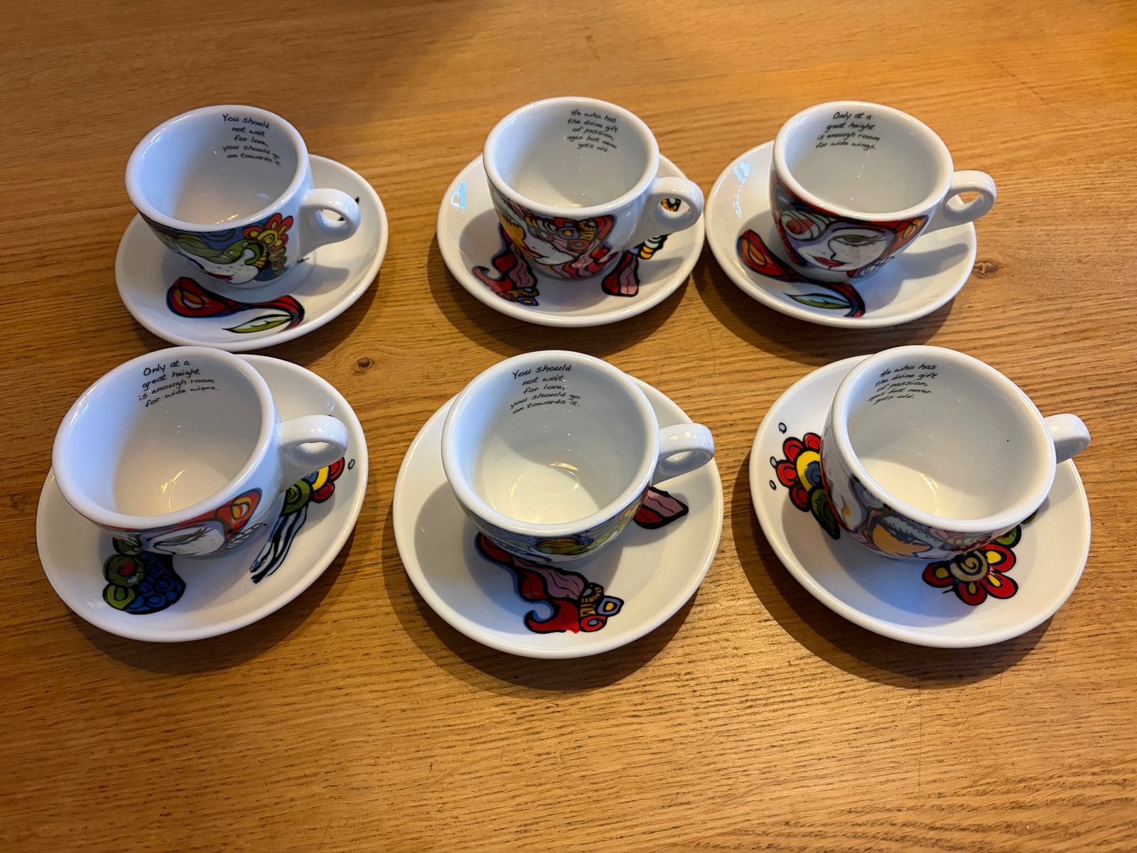 Set van 6 espresso kopjes met schotels, kleurrijk design, Ophalen, Overige merken, Zo goed als nieuw, Modern