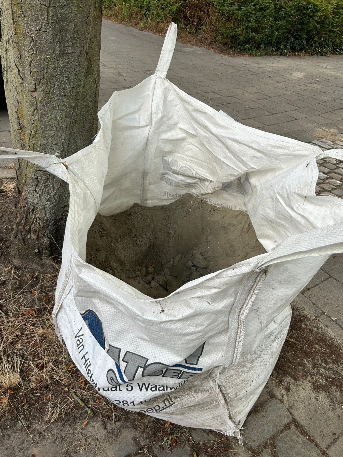 Bigbag ophoogzand, gratis op te halen, Ophalen, Zo goed als nieuw, Ophoogzand