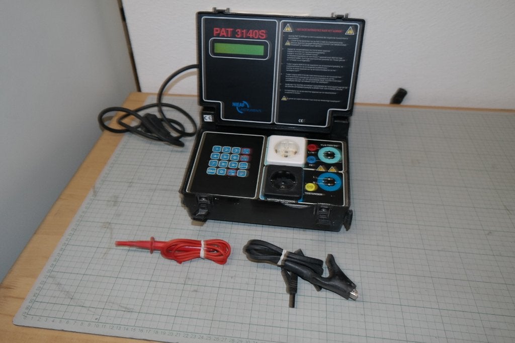 Nieaf smitt pat 3140s gereedschaptester / nen3140 apparaat, Nieaf, Gebruikt, Multimeter, Ophalen of Verzenden