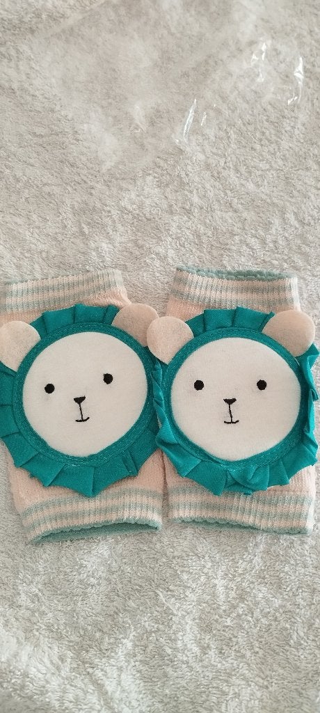 Baby kruip kniebeschermers / loop knietjes  - Maat 0-18 mnd, Kinderen en Baby's, Babykleding | Overige, Verzenden, Zo goed als nieuw