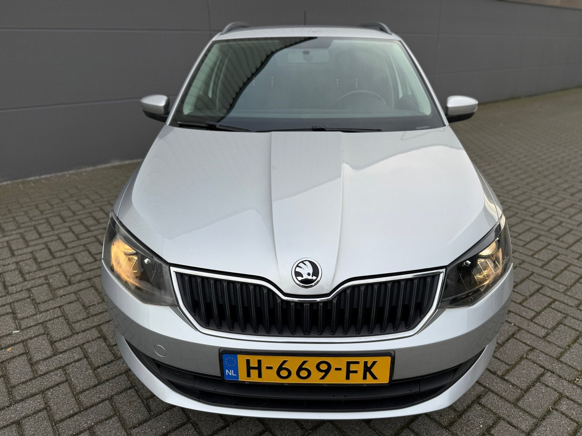 Skoda Fabia Combi 1.0 TSI Drive*STOEL VERWARMING*CRUISE*TERK, Voorwielaandrijving, Euro 6, 95 pk, 23 km/l