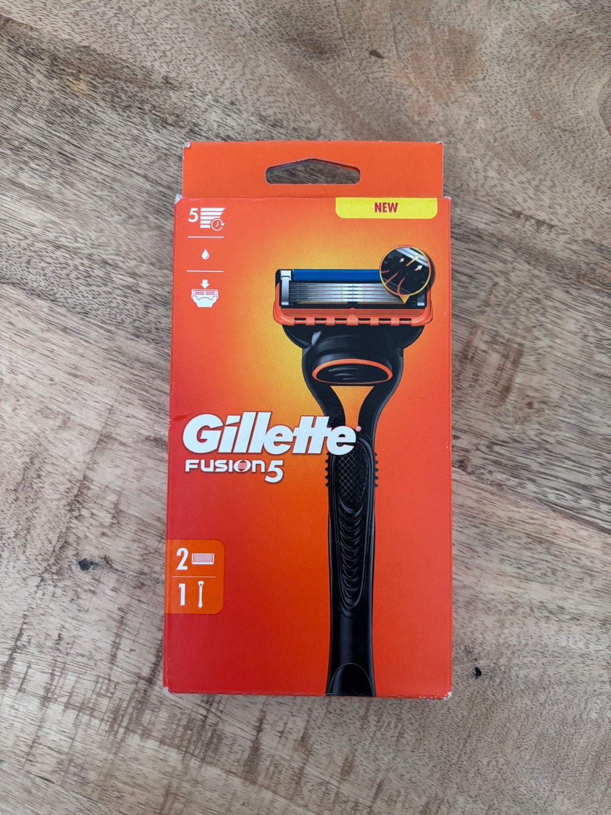 NIEUW: Gillette Fusion 5 Scheersysteem (Houder + 2 Mesjes), Ophalen of Verzenden, Nieuw, Gehele gezicht, Verzorging