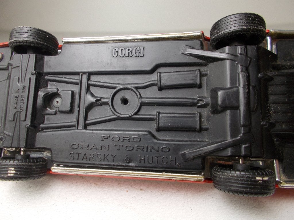 1977 Corgi Toys 292 STARSKY & HUTCH FORD GRAN TORINO 1:32, Ophalen of Verzenden, Zo goed als nieuw, Auto, Corgi