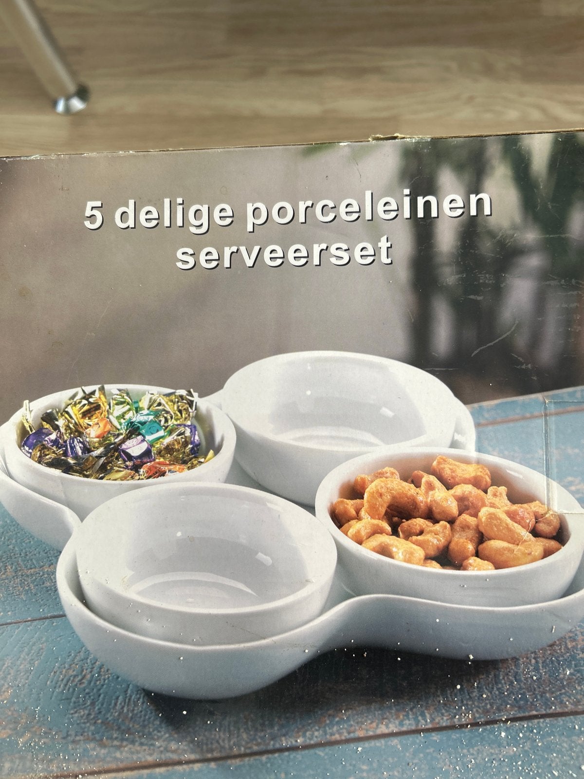 5-delig porseleinen serveerset - wit, Huis en Inrichting, Keuken | Servies, Nieuw, Ophalen of Verzenden, Schaal of Schalen, Modern