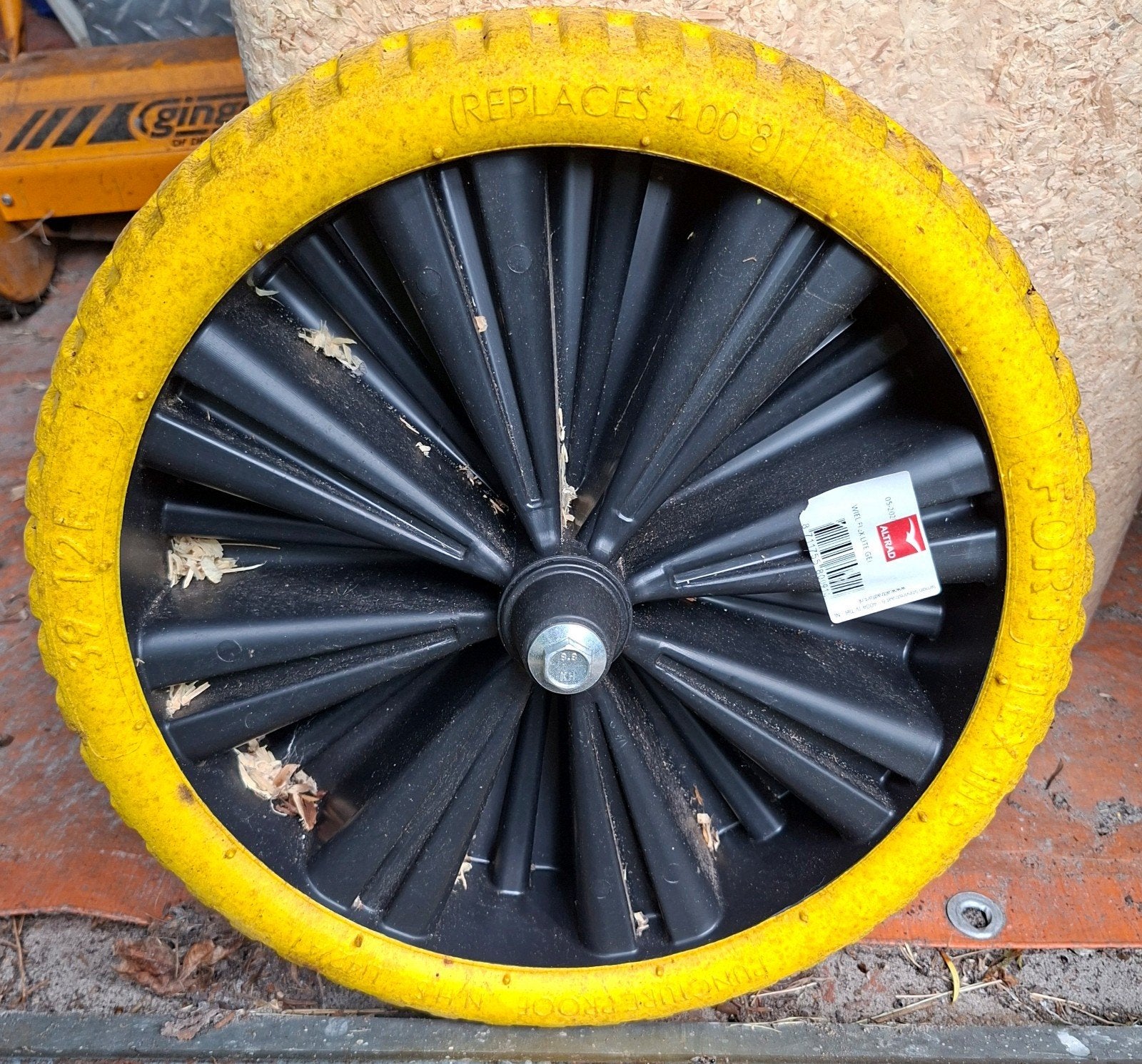 Wiel voor kruiwagen, merk Altrad, Ophalen, Nieuw