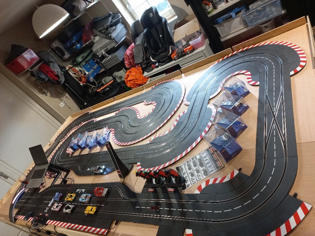 Complete digitale Carerra racebaan., Ophalen, Racebaan, Carrera, Zo goed als nieuw