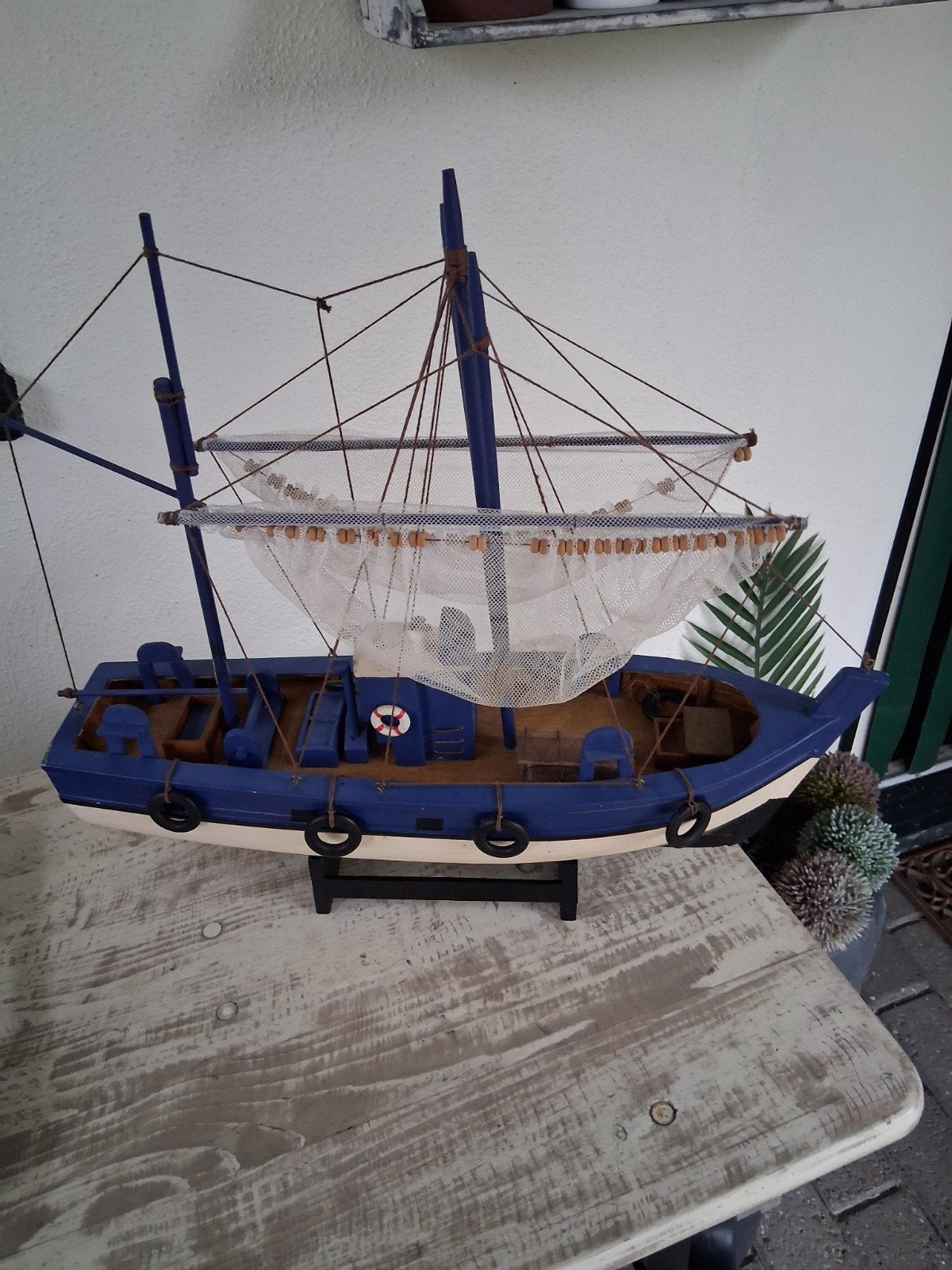 Decoratief Vissersboot Model - Blauw en Wit, Ophalen, Gebruikt, Groter dan 1:32, Overige merken
