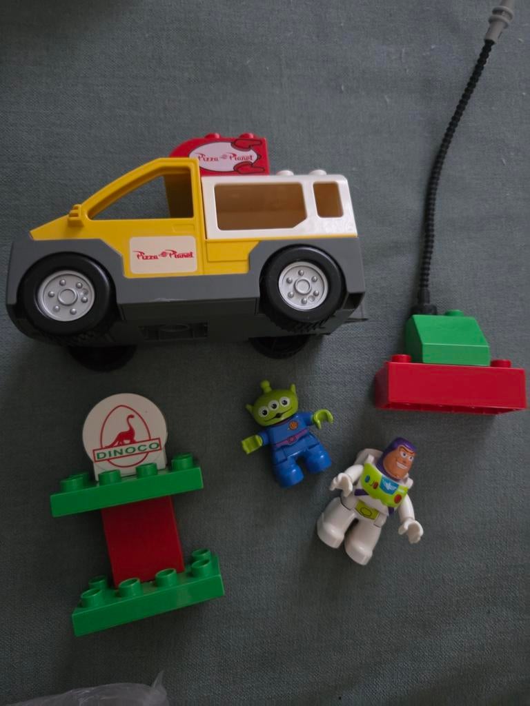 LEGO Duplo Toy Story 3 Pizza Planet Set met Figuren, Ophalen of Verzenden, Gebruikt, Overige merken