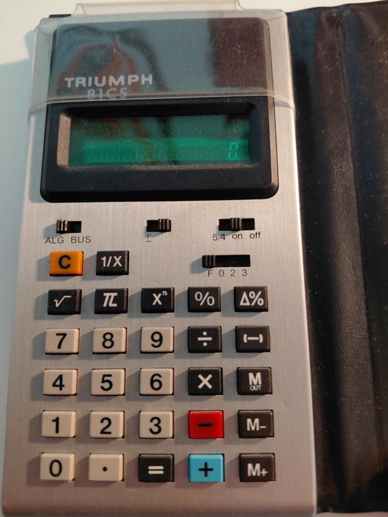 Triumph  81CS rekenmachine, Diversen, Rekenmachines, Ophalen of Verzenden