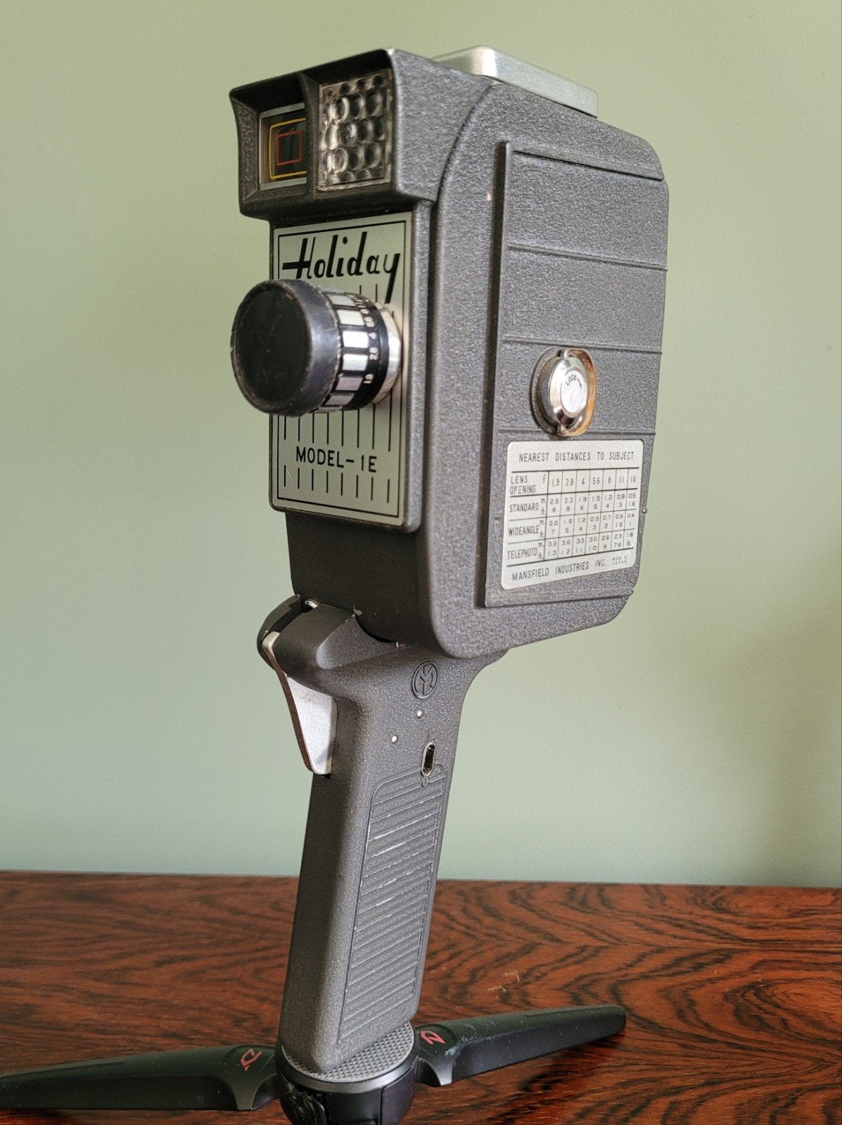 Mansfield Holiday Model-1E 8mm filmcamera, Ophalen of Verzenden, 8mm, Camera