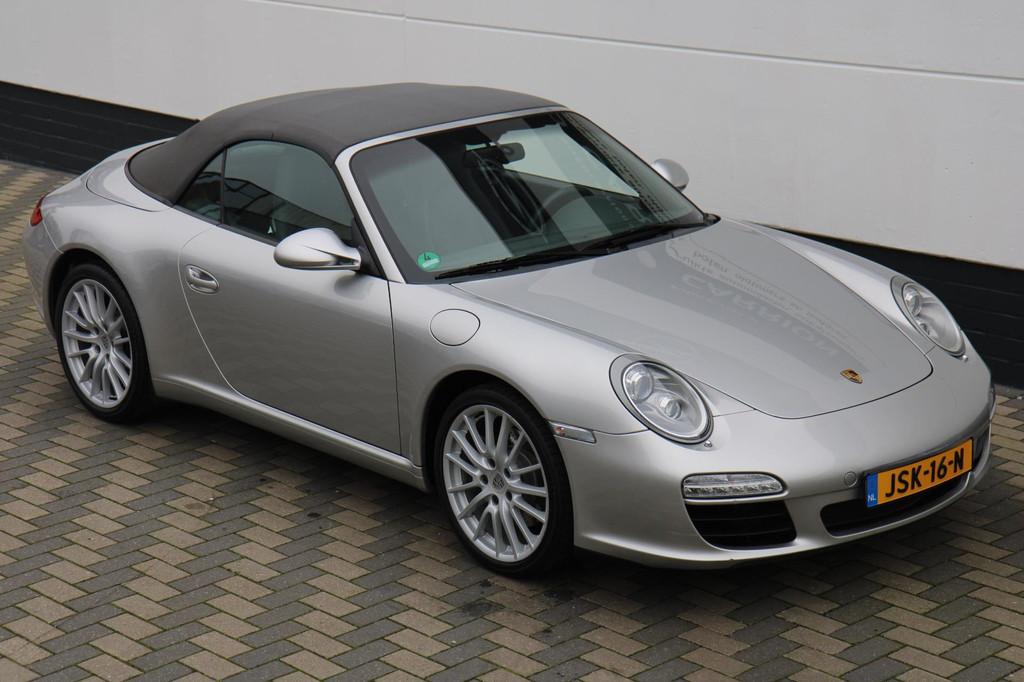 Porsche 911 Cabrio 3.6 PDK compleet dealeronderhouden !, Auto's, Porsche, Achterwielaandrijving, Gebruikt, Zwart, Cabriolet