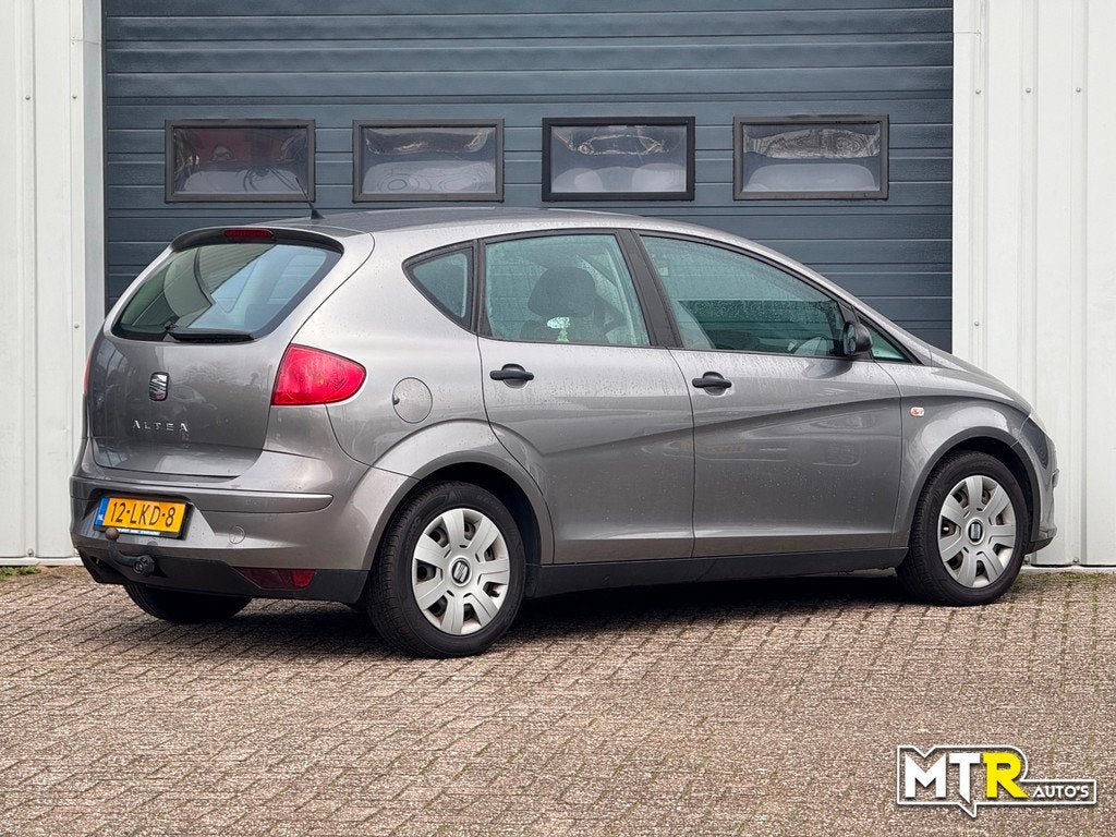 Seat Altea 1.6 Sport NWE APK|AIRCO, Auto's, Seat, Stof, Gebruikt, 4 cilinders, Metallic lak