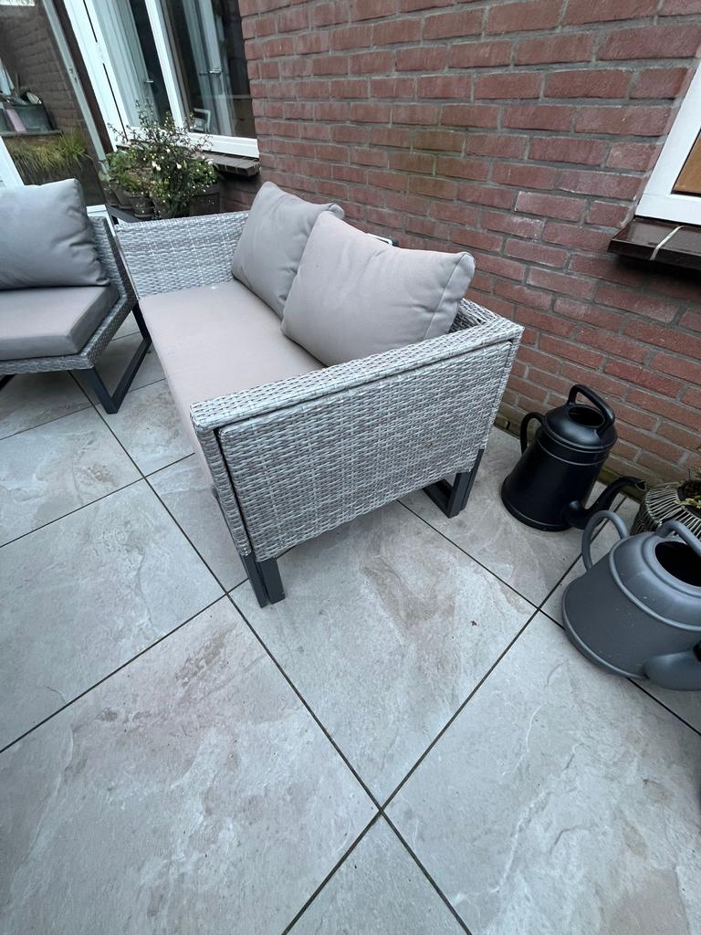 Wicker Loungeset 2-zitsbank en 2 onder te schuiven fauteuils, Ophalen, 4 zitplaatsen, Gebruikt, Loungeset
