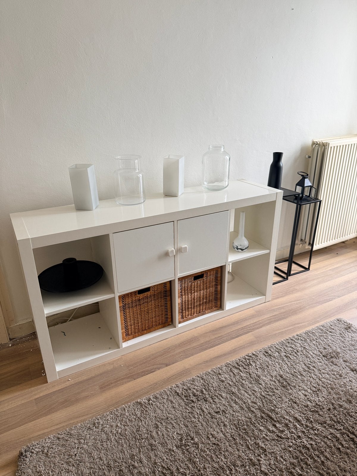 Ikea Kallax met deurtjes en manden, Overige materialen, Gebruikt, 100 tot 150 cm, Ophalen of Verzenden